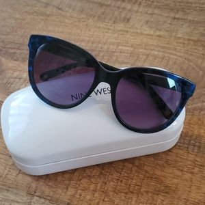 *NEW*NINE WEST Tortoise Print Sunglasses
